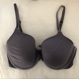 Victoria’s Secret // Body by Victoria Lined Perfect Coverage Demi